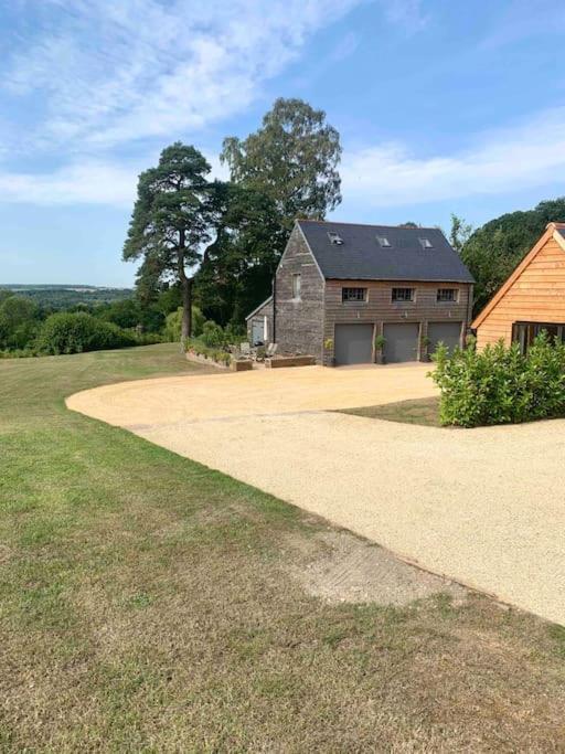 The Carriage House Villa Salisbury Exterior photo